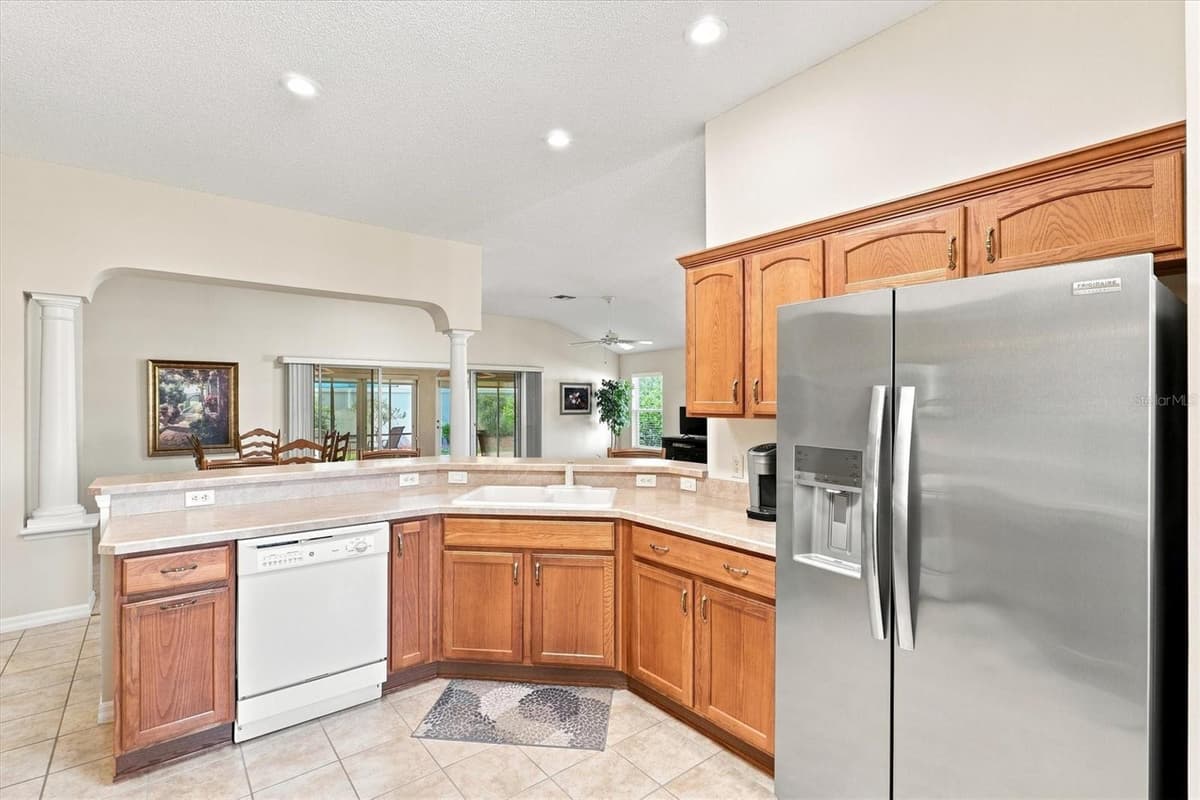 632 WINIFRED WAY — photo 17 of 54
