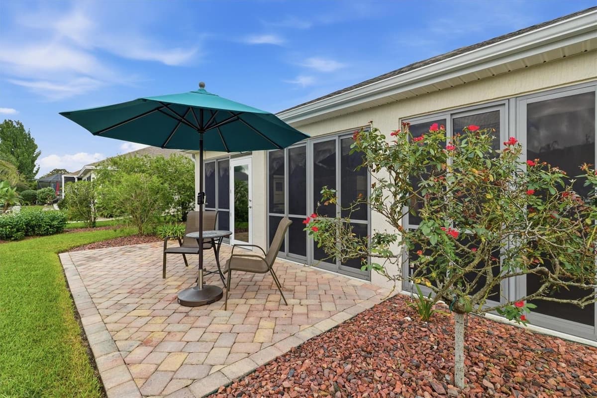 632 WINIFRED WAY — photo 12 of 54