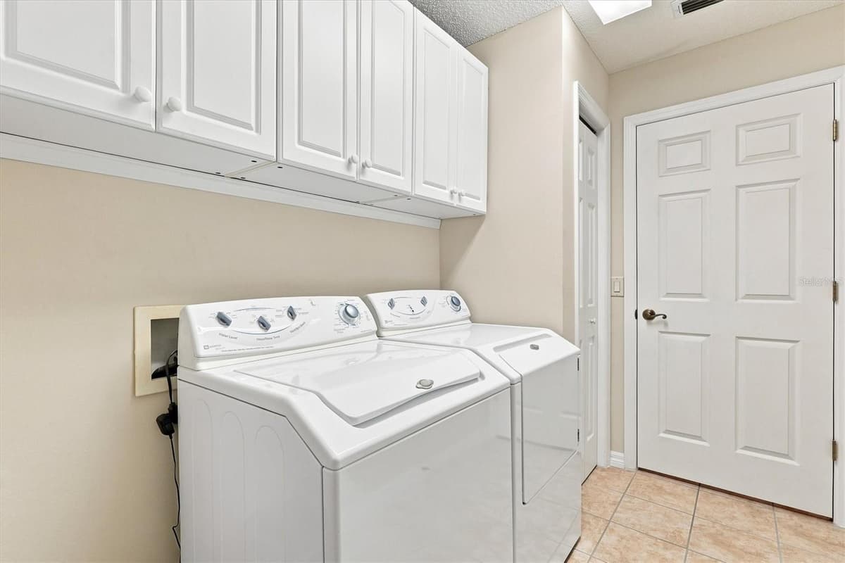 632 WINIFRED WAY — photo 43 of 54