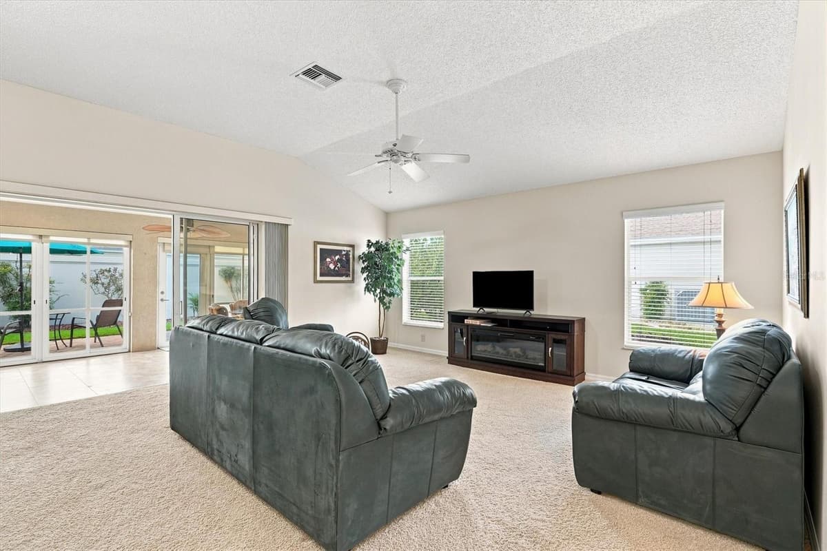 632 WINIFRED WAY — photo 24 of 54