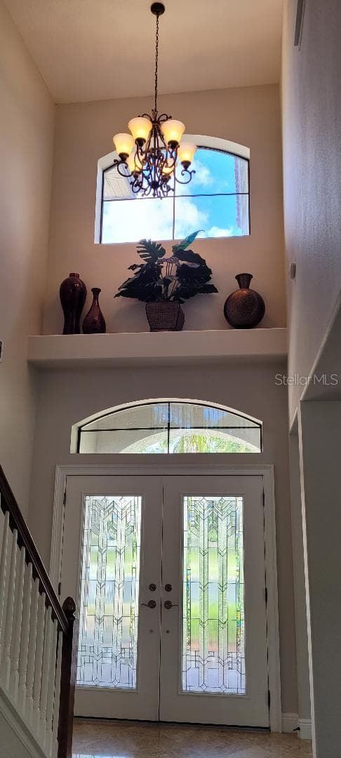 2675 LAKEBREEZE LANE — photo 2 of 33