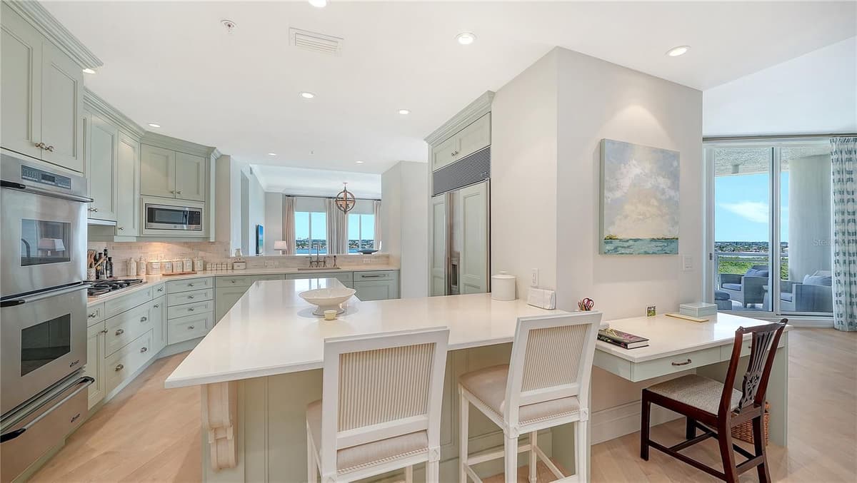 1300 BENJAMIN FRANKLIN DRIVE — photo 23 of 55