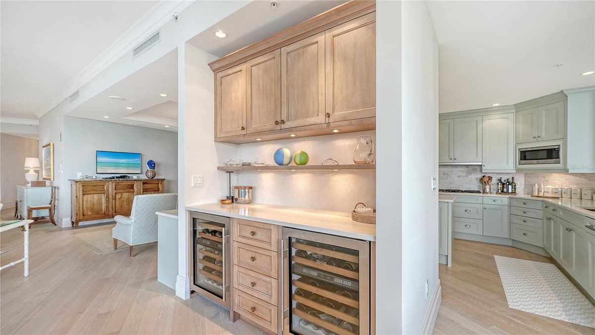 1300 BENJAMIN FRANKLIN DRIVE — photo 25 of 55