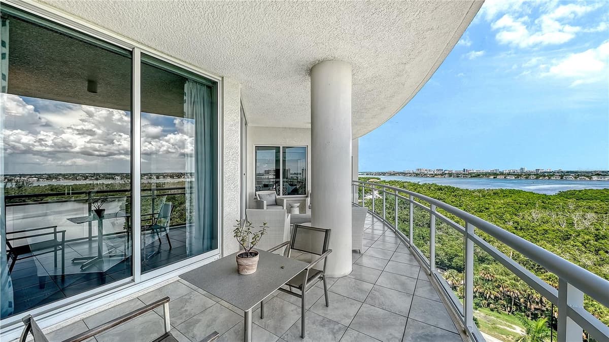 1300 BENJAMIN FRANKLIN DRIVE — photo 10 of 55