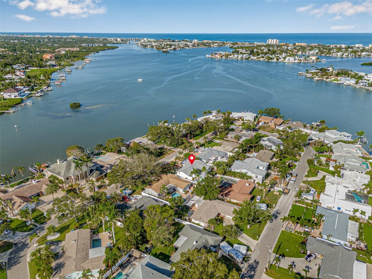4495 CLEARWATER HARBOR DRIVE — photo 39 of 40