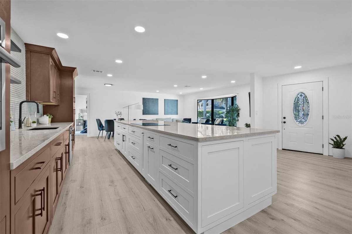 4495 CLEARWATER HARBOR DRIVE — photo 12 of 40