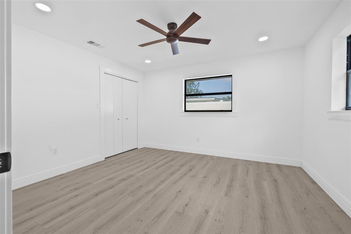 4495 CLEARWATER HARBOR DRIVE — photo 26 of 40