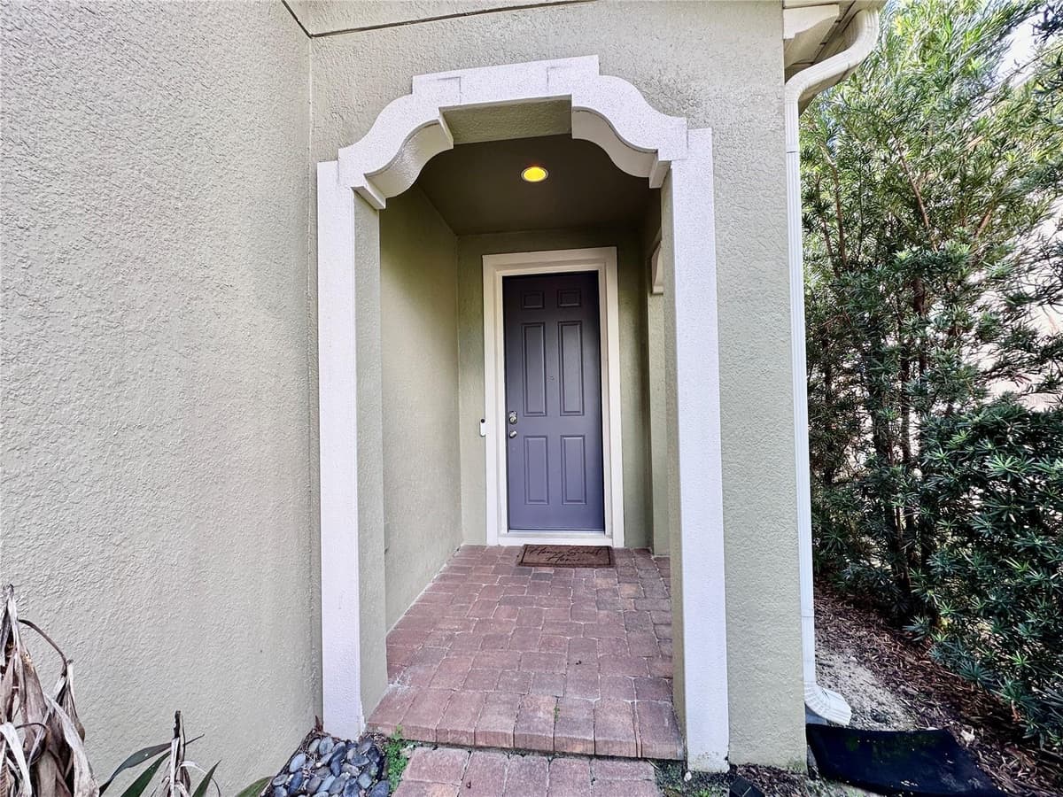 1557 AMBER LEAF CIRCLE — photo 4 of 57