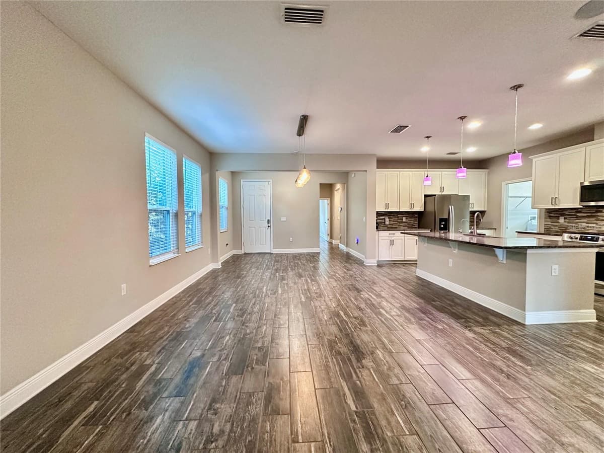 1557 AMBER LEAF CIRCLE — photo 17 of 57