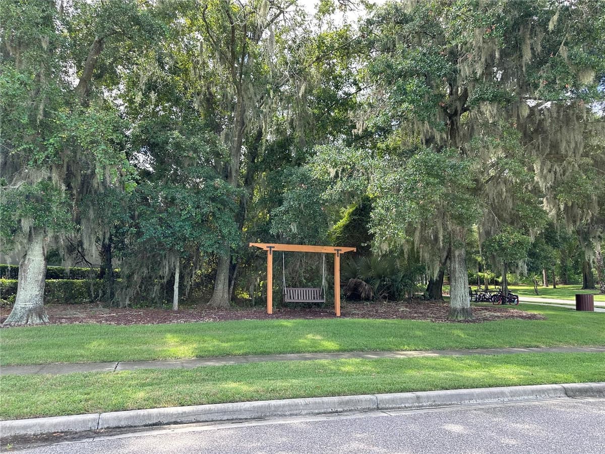 1557 AMBER LEAF CIRCLE — photo 49 of 57