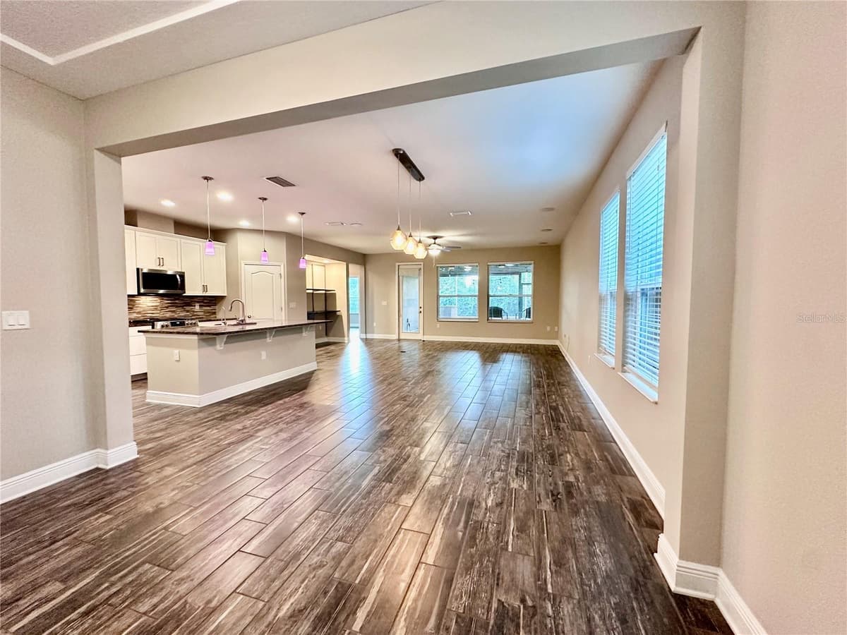 1557 AMBER LEAF CIRCLE — photo 21 of 57