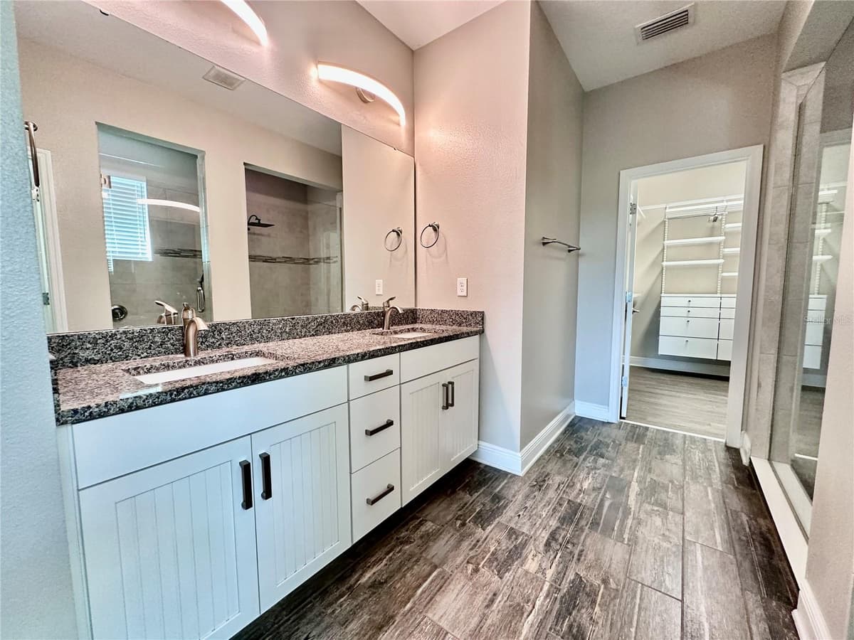 1557 AMBER LEAF CIRCLE — photo 29 of 57