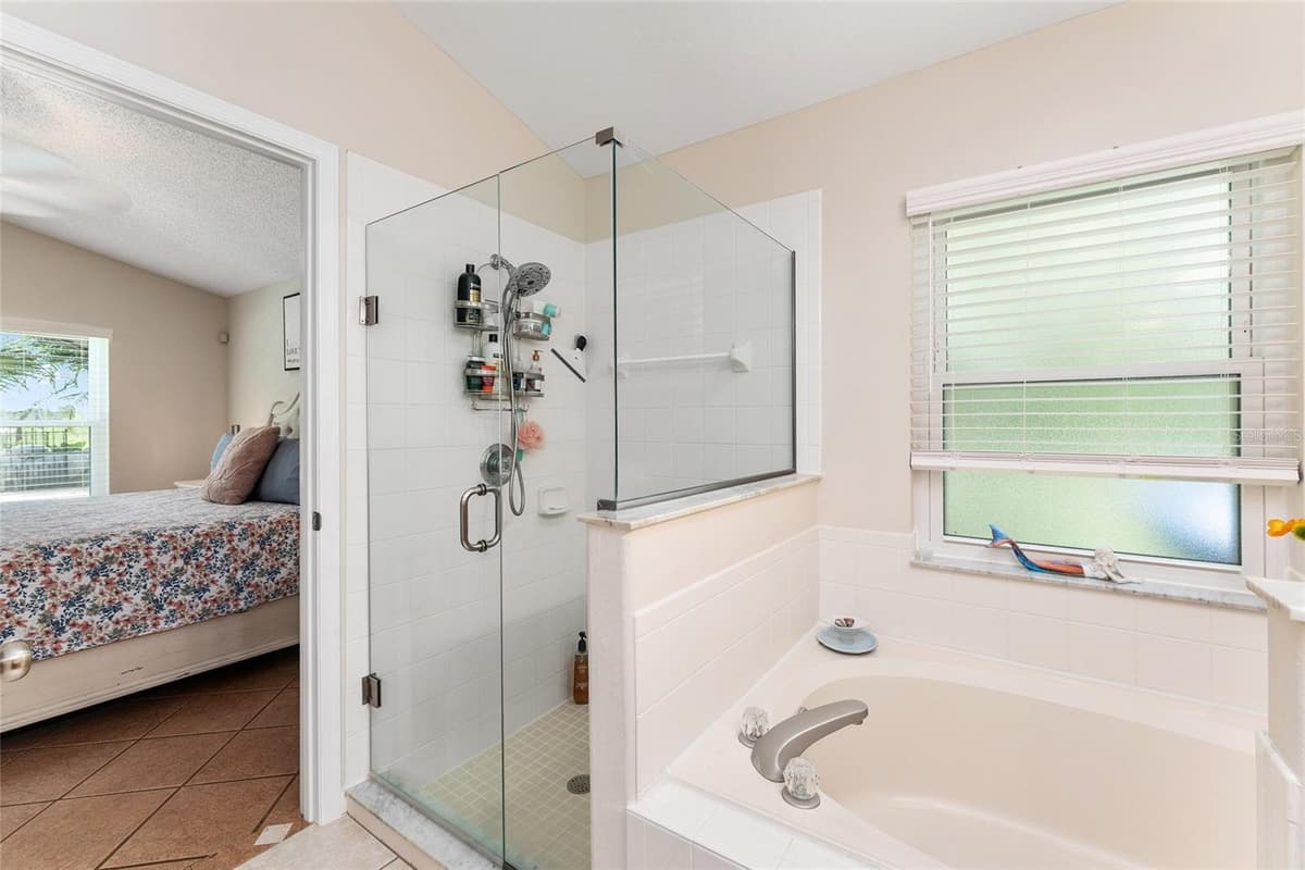 1123 GREENLEY AVENUE — photo 17 of 22