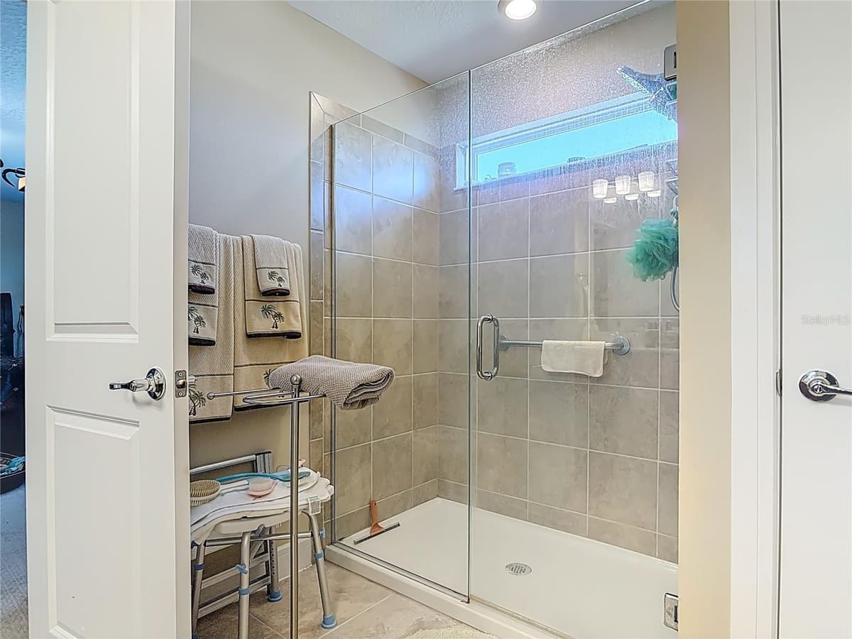 2248 CANOPY TERRACE BOULEVARD — photo 16 of 26