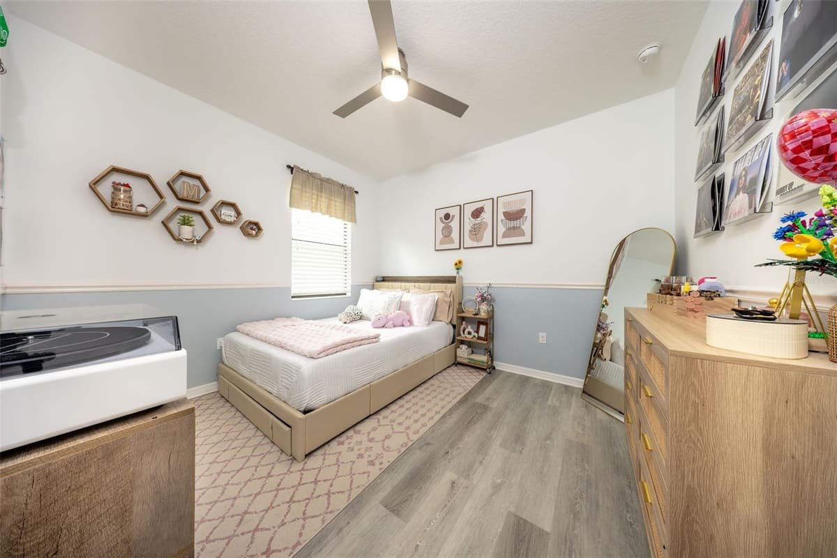 309 BELLVIEW PLACE — photo 31 of 50