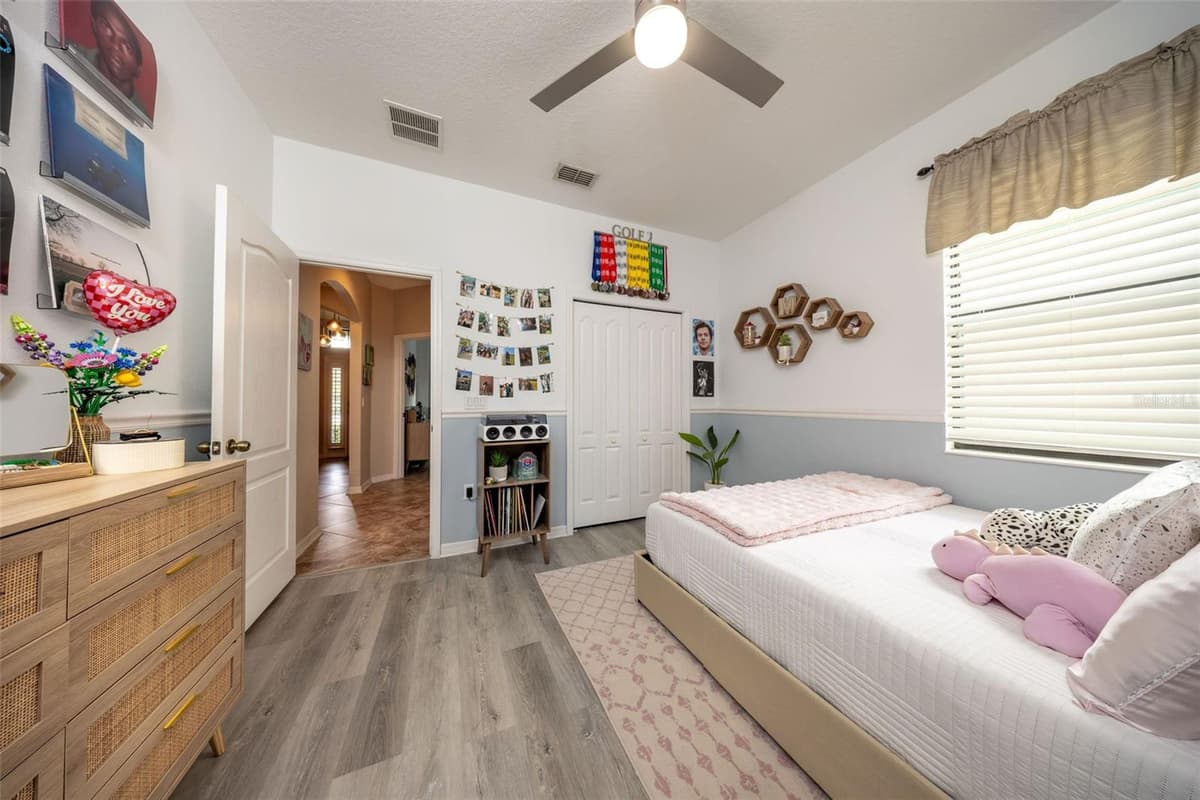 309 BELLVIEW PLACE — photo 32 of 50