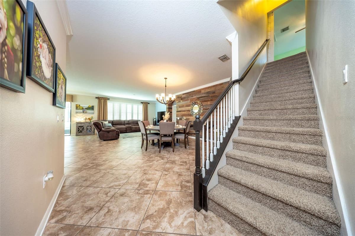 309 BELLVIEW PLACE — photo 13 of 50