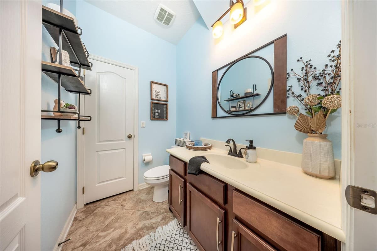 309 BELLVIEW PLACE — photo 35 of 50