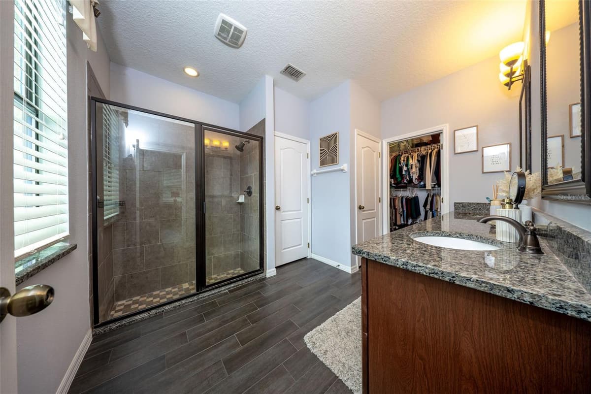 309 BELLVIEW PLACE — photo 25 of 50