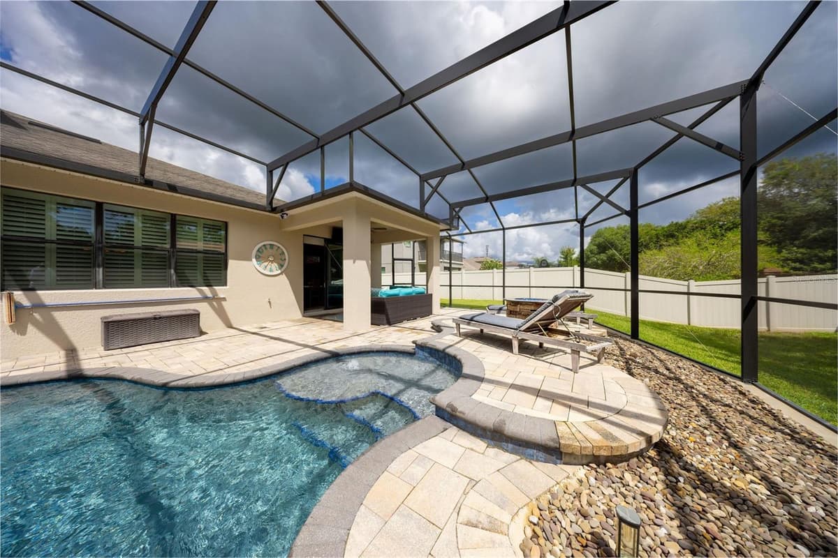 309 BELLVIEW PLACE — photo 47 of 50