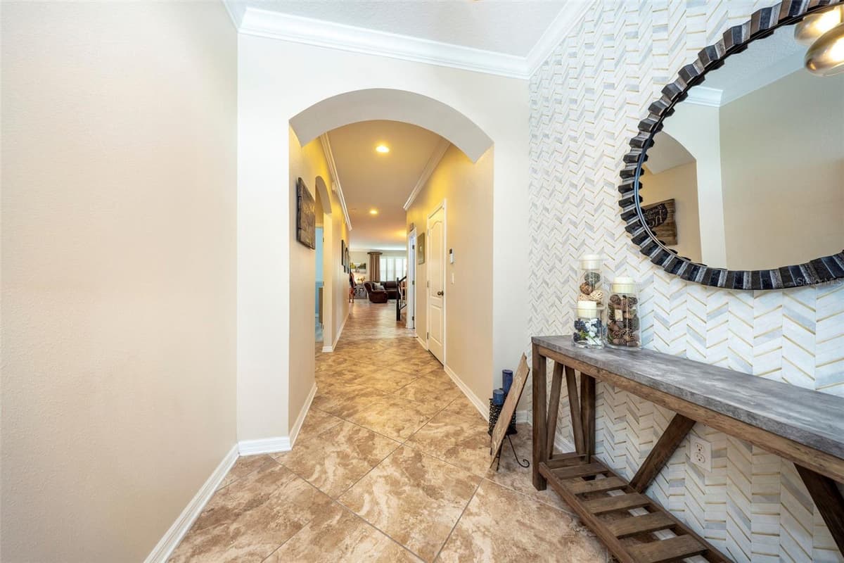 309 BELLVIEW PLACE — photo 10 of 50