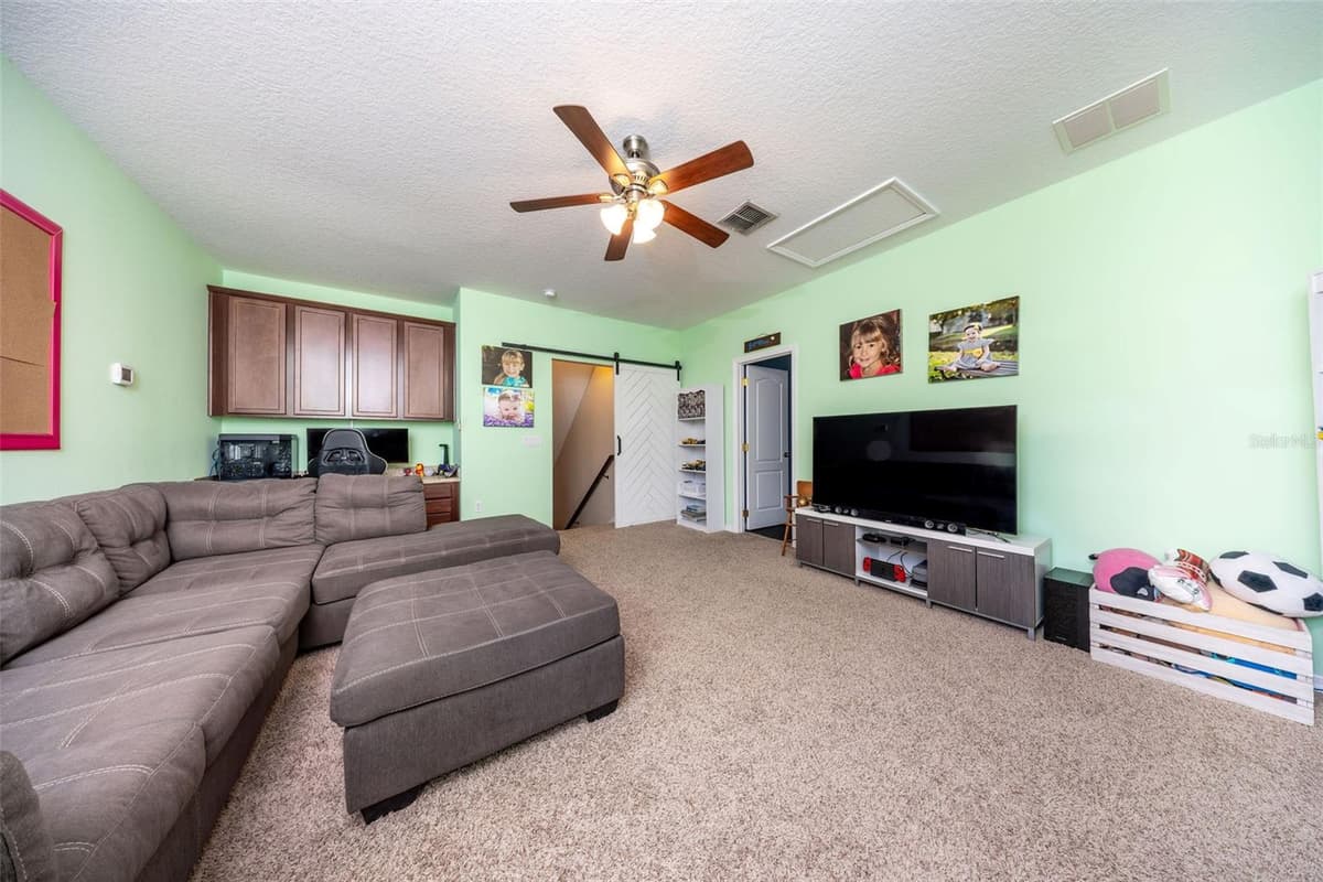 309 BELLVIEW PLACE — photo 38 of 50