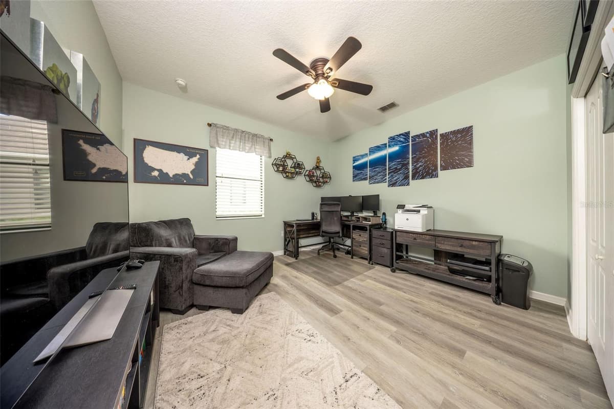 309 BELLVIEW PLACE — photo 33 of 50