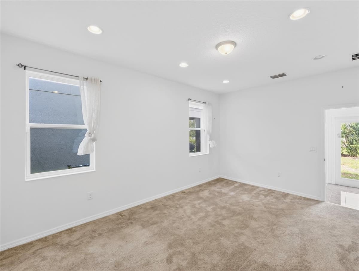 2556 LEYLAND CYPRESS LANE — photo 11 of 28