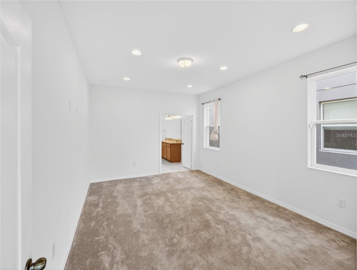 2556 LEYLAND CYPRESS LANE — photo 12 of 28