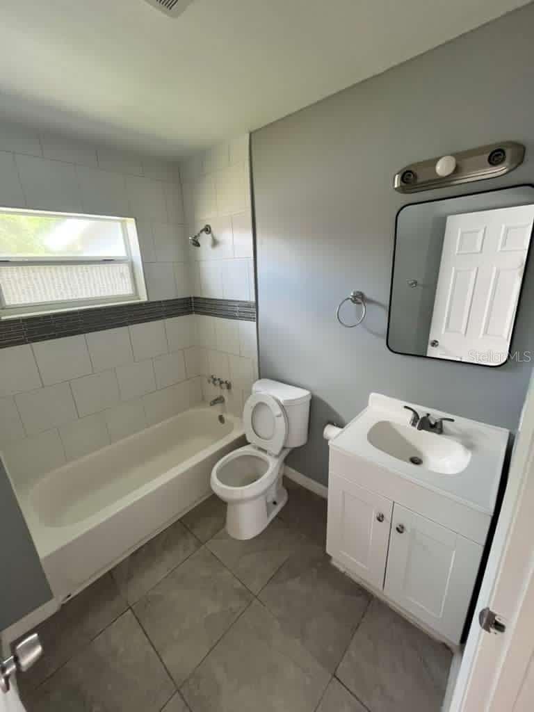 2302 DANA DRIVE — photo 9 of 11