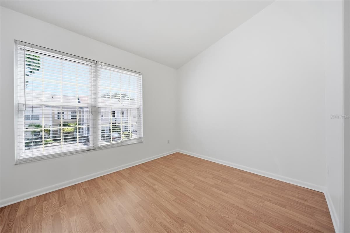 6710 121ST AVENUE — photo 16 of 30