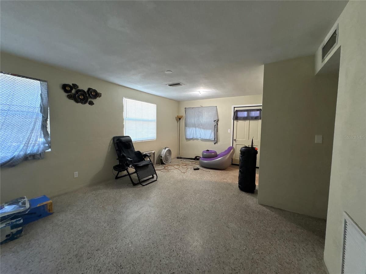 532 CAROLINE STREET — photo 8 of 19