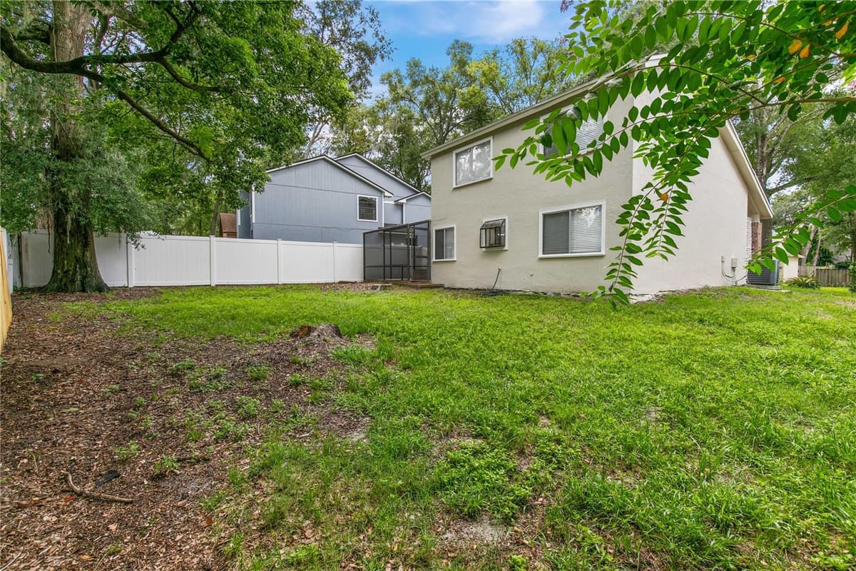 1785 SUMMIT CHASE AVENUE — photo 4 of 31