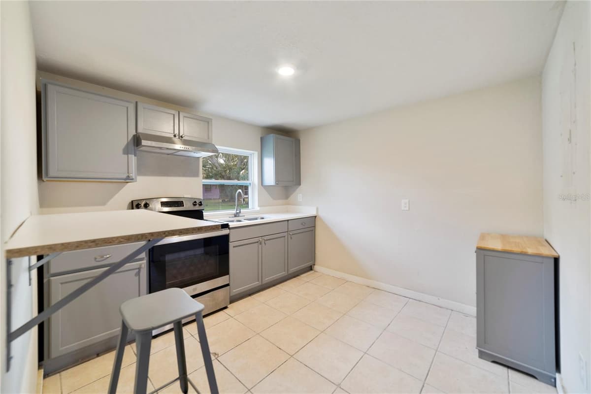 2441 CHURCH STREET — photo 11 of 13