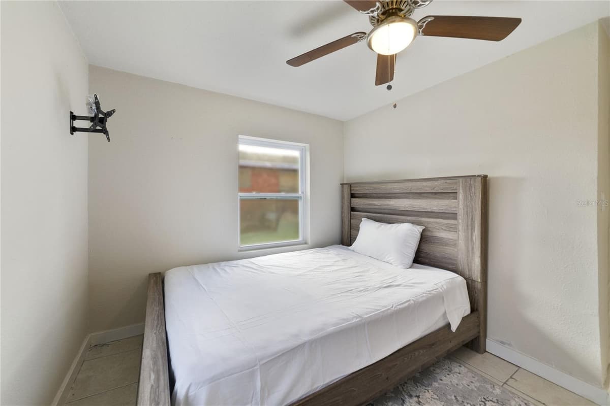 2441 CHURCH STREET — photo 4 of 13