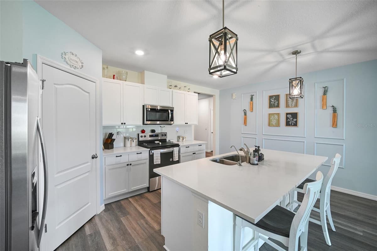 5457 HAYLOFT DRIVE — photo 13 of 34