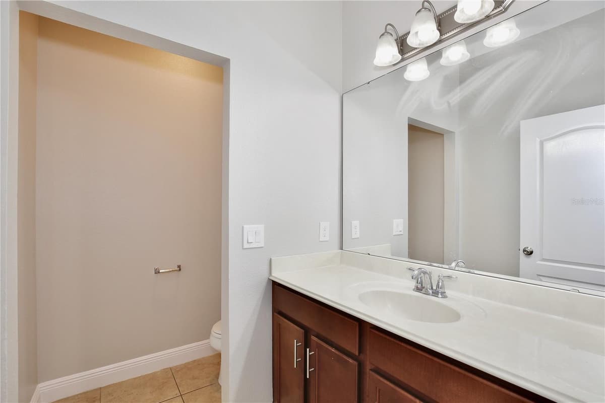 5332 FACTORS WALK DRIVE — photo 5 of 29