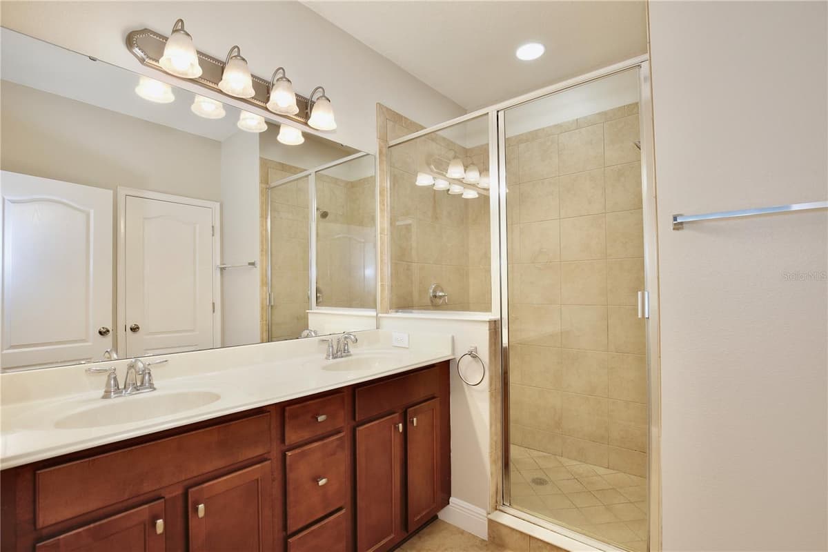 5332 FACTORS WALK DRIVE — photo 13 of 29