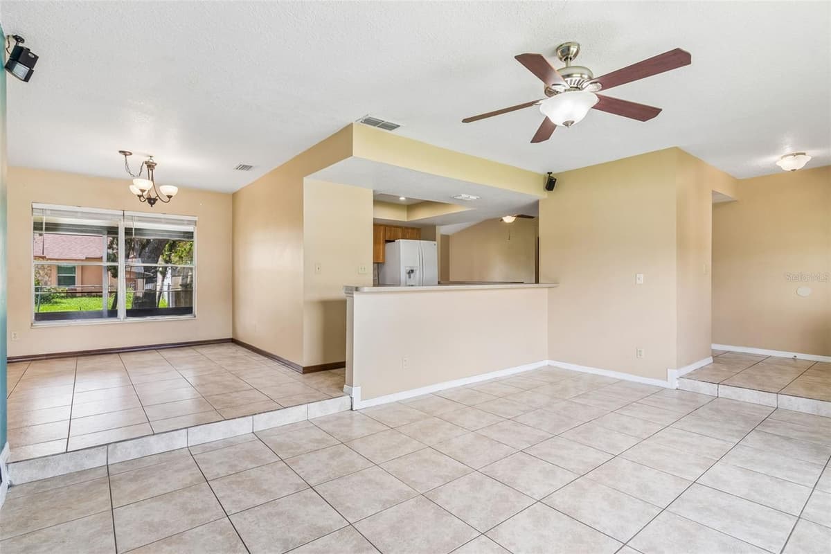 2402 WOODWAY DRIVE — photo 19 of 33