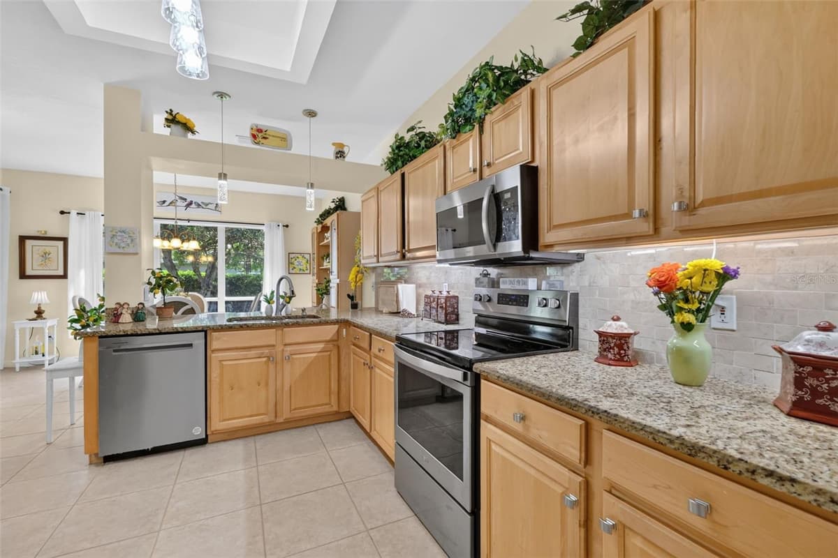 4167 NEWLAND STREET — photo 19 of 45