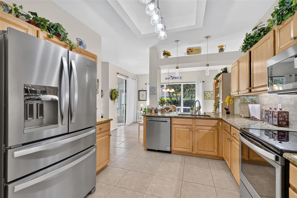 4167 NEWLAND STREET — photo 18 of 45