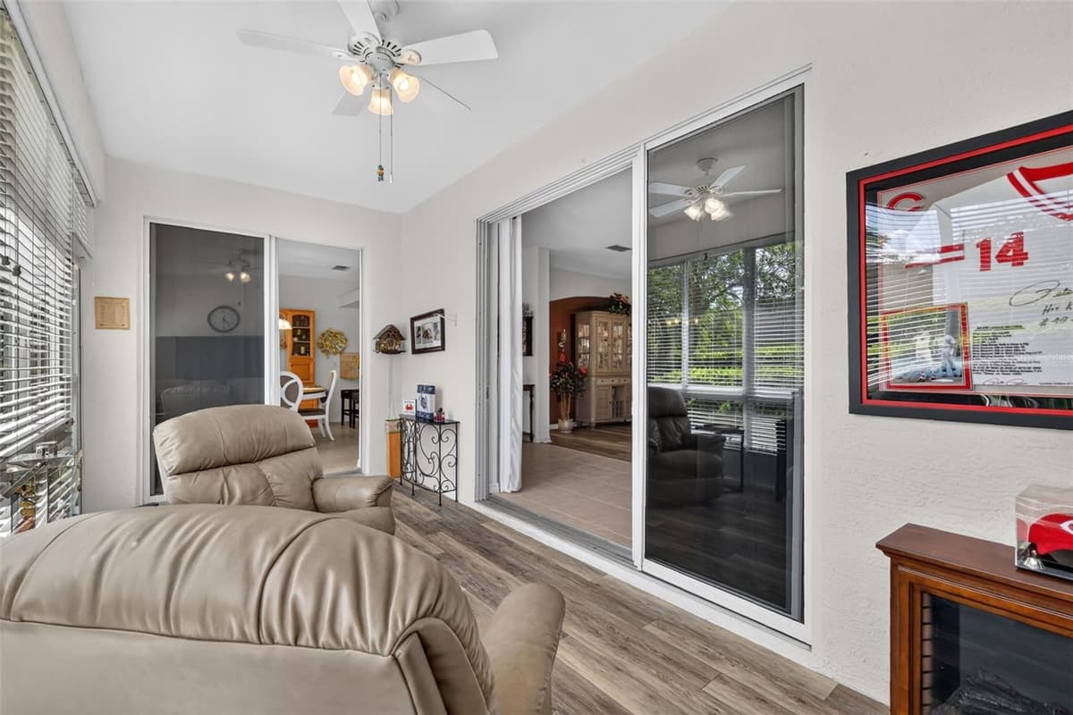 4167 NEWLAND STREET — photo 14 of 45