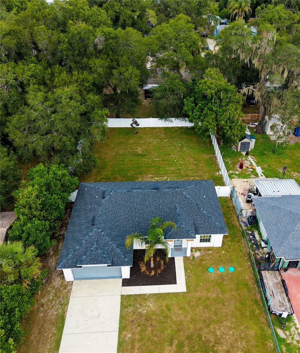 1405 VOORHIS AVENUE — photo 30 of 34