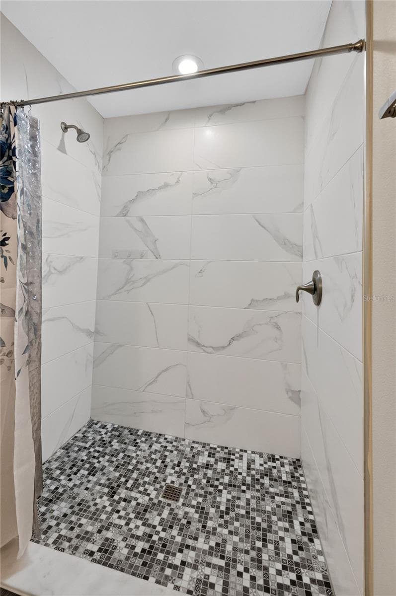 1405 VOORHIS AVENUE — photo 15 of 34
