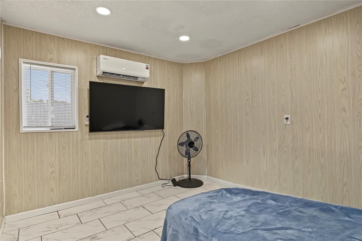 2841 EMPIRE PLACE — photo 31 of 35