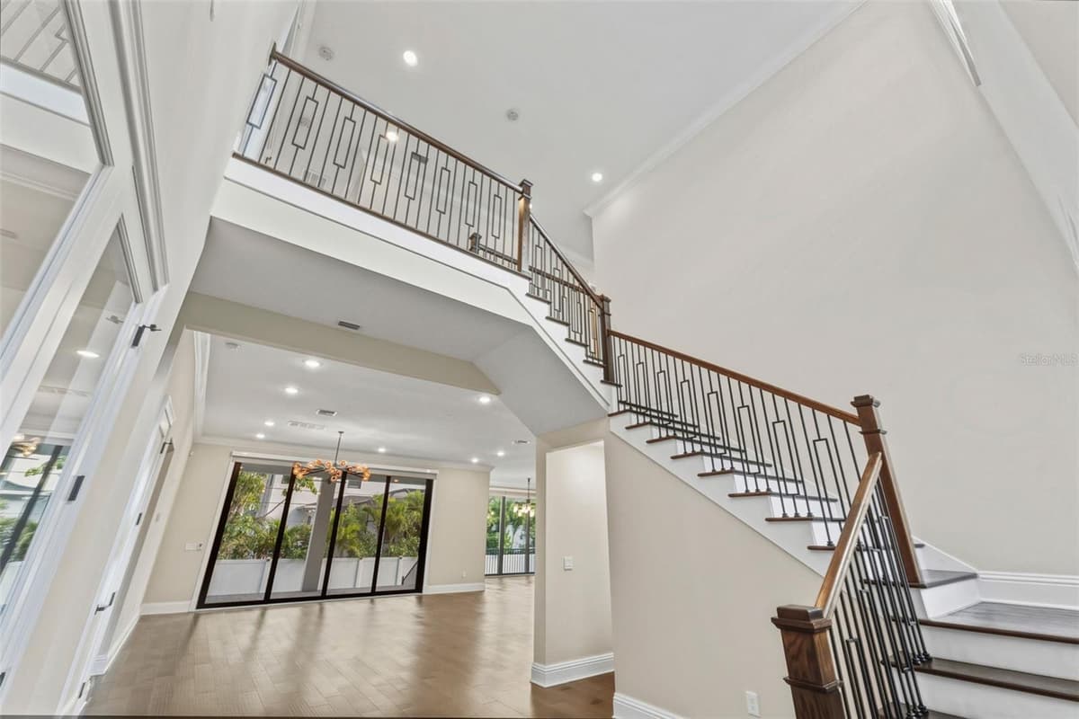 481 DAVIS BOULEVARD — photo 33 of 77