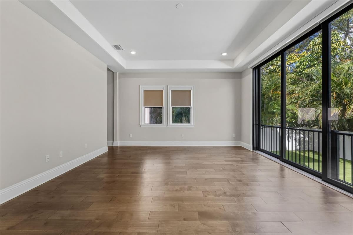 481 DAVIS BOULEVARD — photo 25 of 77