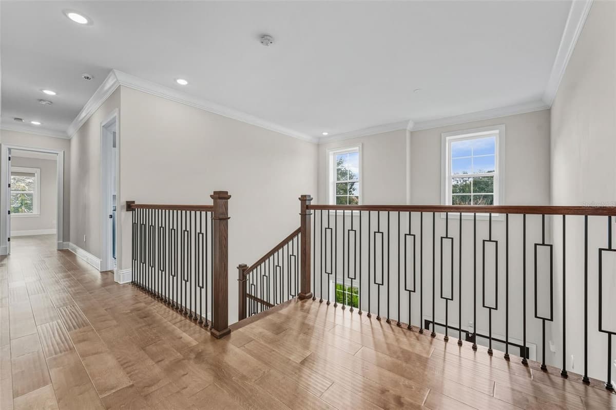481 DAVIS BOULEVARD — photo 34 of 77