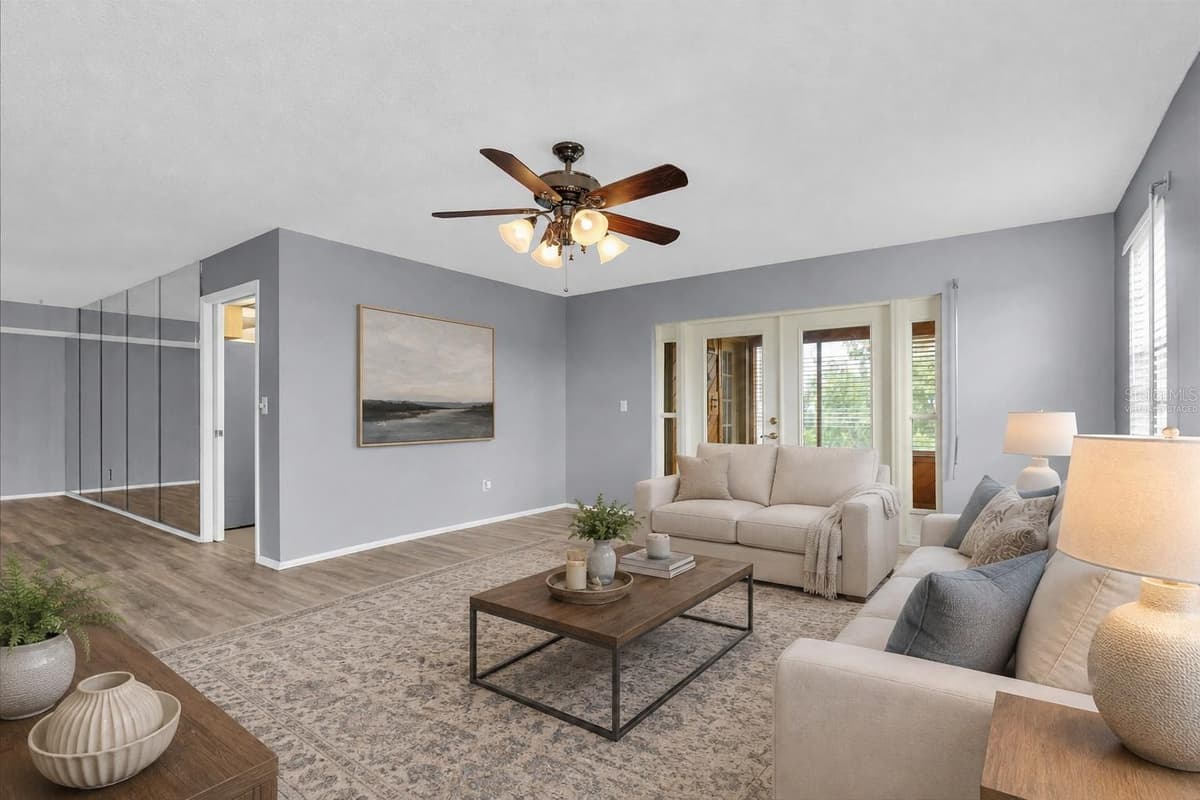 8198 TERRACE GARDEN DRIVE — photo 10 of 63