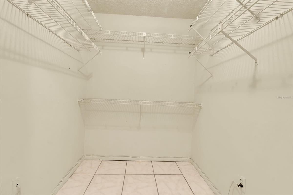 8198 TERRACE GARDEN DRIVE — photo 37 of 63